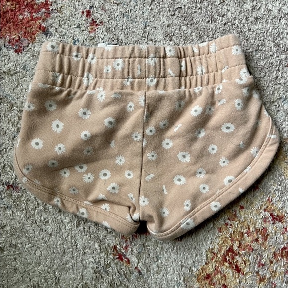 Jamie Kay Sweatshirt & Short Set- Light Pink Floral, lyr - Picture 7 of 12